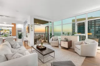 More Details about MLS # 2601145 : 1205 PACIFIC HWY UNIT 3103