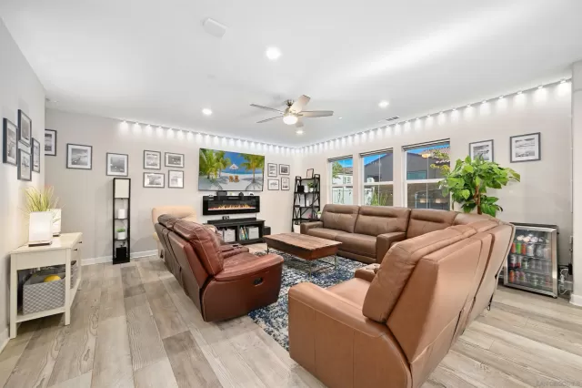 MLS: 2601151 Condo For Sale