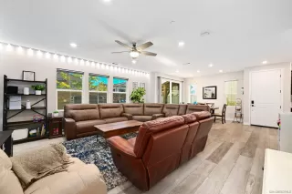 Photo #1: 2601151 Listing 