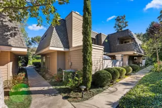 Photo #1: 2601171 Listing 