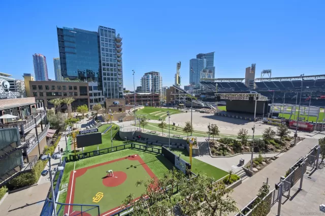 MLS: 2601188 Condo For Sale