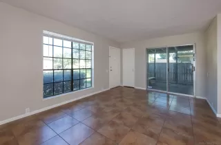 Photo #4: 2601198 Listing 