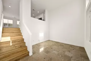 Photo #4: 2601202 Listing 