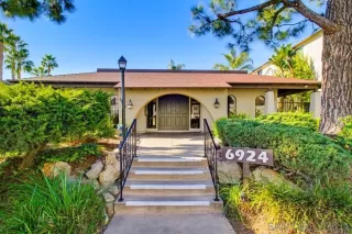 Photo #1: 2601205 Listing 