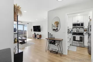 Photo #3: 2601205 Listing 