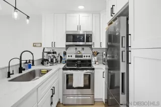 Photo #5: 2601205 Listing 