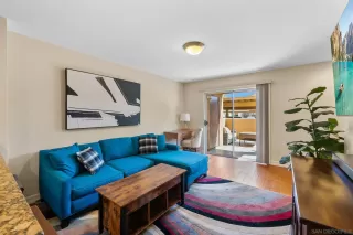 Photo #2: 2601207 Listing 