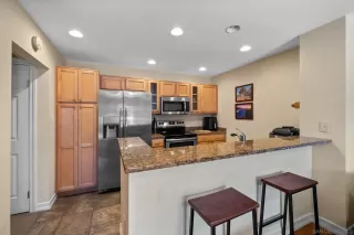 Photo #4: 2601207 Listing 