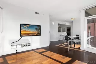 Photo #5: 2601224 Listing 