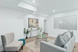 Photo #4: 2601234 Listing 