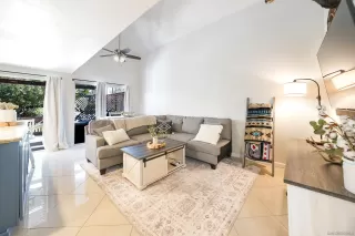 Photo #3: 2601249 Listing 