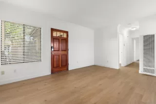 Photo #5: 2601267 Listing 