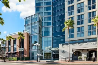 Photo #4: 2601268 Listing 