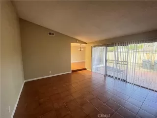 Photo #4: CV22255713 Listing 