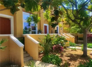 Photo #4: CV23052856 Listing