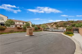 Photo #4: CV23145280 Listing