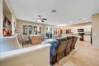 Photo #3: CV23156175 Listing