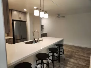 Photo #6: CV24078798 Listing 