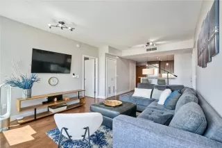 Photo #6: CV24131869 Listing