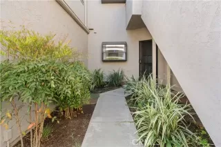 Photo #1: CV24167155 Listing