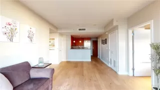 Photo #3: CV25001182 Listing