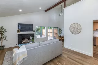 Photo #2: CV25115186 Listing 