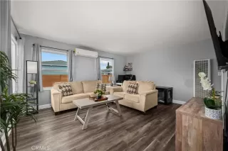 Photo #4: CV25123138 Listing