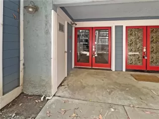 Photo #6: CV25137246 Listing 