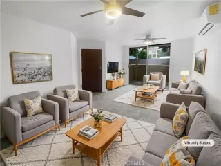 Photo #3: CV25183509 Listing