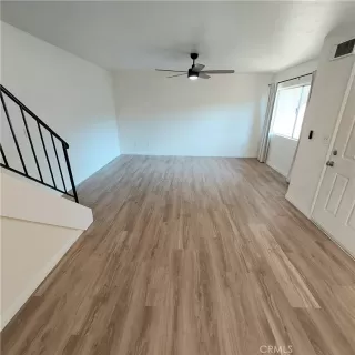 Photo #6: CV25258645 Listing 