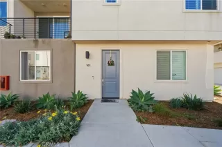 Photo #3: CV25267188 Listing