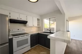 Photo #6: CV26000540 Listing 