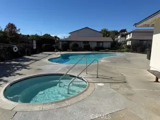 Photo #5: CV26044202 Listing