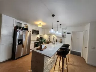 Photo #1: CV26129107 Listing