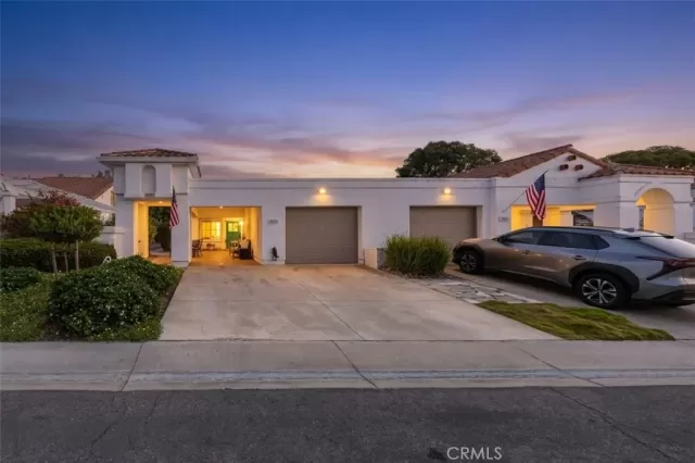 MLS: CV26157552 Condo For Sale