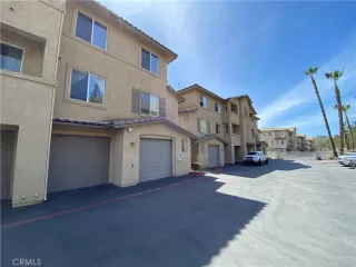 Photo #3: DW23101488 Listing