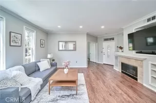 Photo #4: DW24199993 Listing 