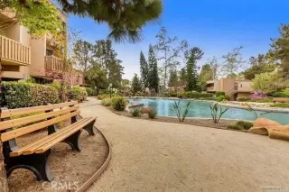 Photo #3: DW25216541 Listing