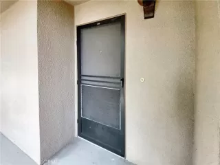 Photo #6: DW25216541 Listing