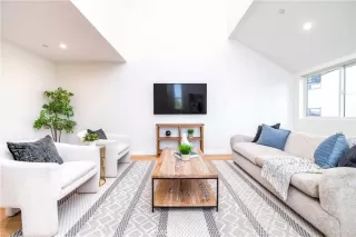 Photo #4: DW25248851 Listing