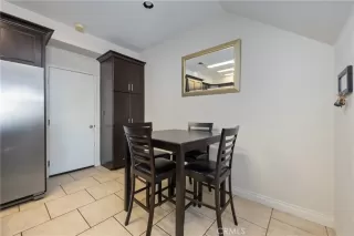 Photo #6: DW25263140 Listing 