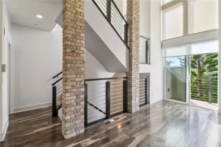 Photo #4: DW25278787 Listing 