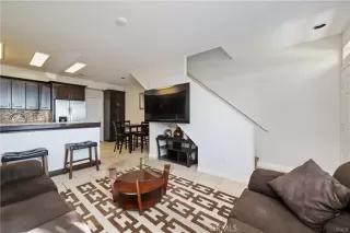 Photo #3: DW26030388 Listing 