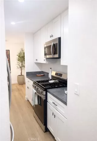 Photo #2: DW26053392 Listing