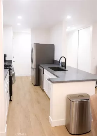 Photo #3: DW26053392 Listing