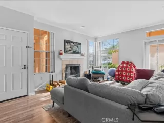 Photo #5: DW26069078 Listing 