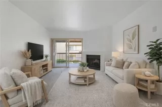 Photo #1: DW26071331 Listing 