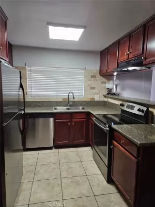 Photo #5: DW26116954 Listing 
