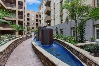 Photo #5: EV24050854 Listing