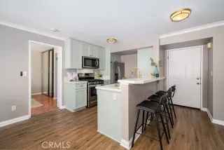 Photo #4: EV24184357 Listing